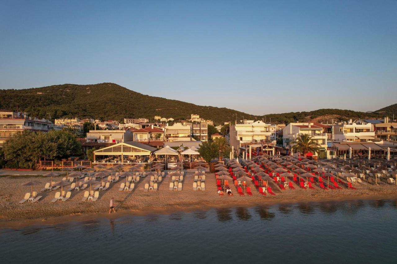 Blue Wave Luxury Suites Nea Iraklitsa Exterior foto